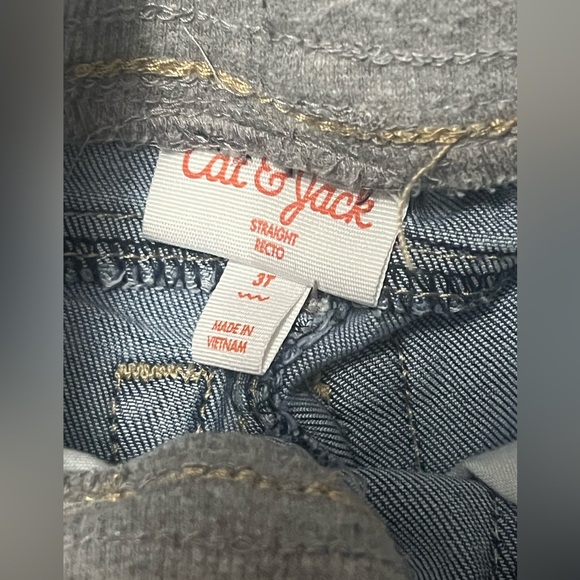 Cat & Jack 3T light denim boys jeans preowned good conditions, 2 pairs - Picture 2 of 5